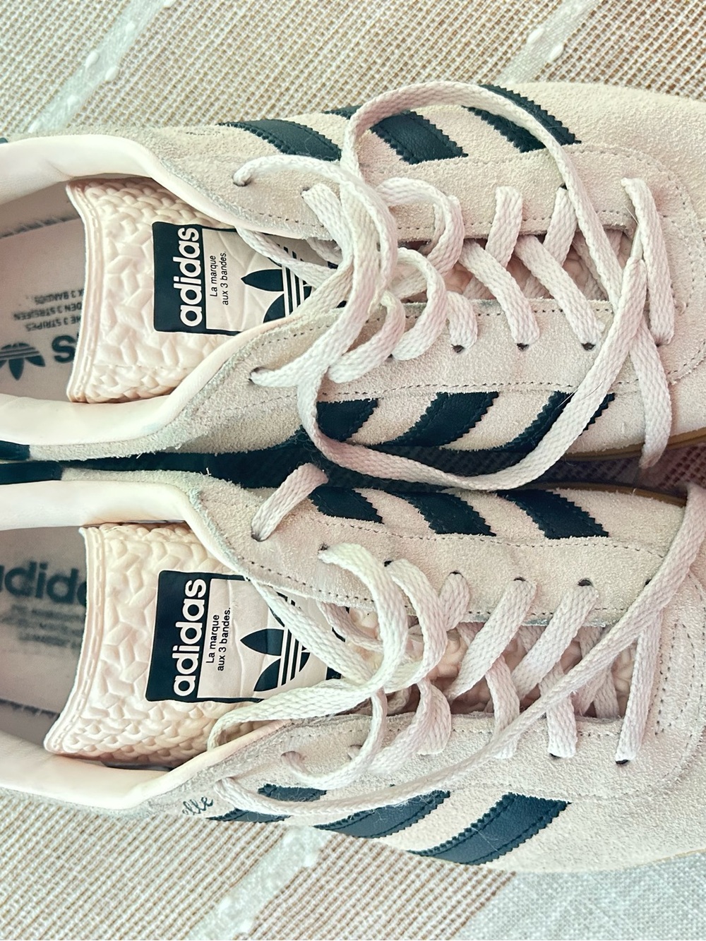 adidas Gazelle Bold Platform Sneaker Size 9.5M, quartz/black - Picture 5 of 12